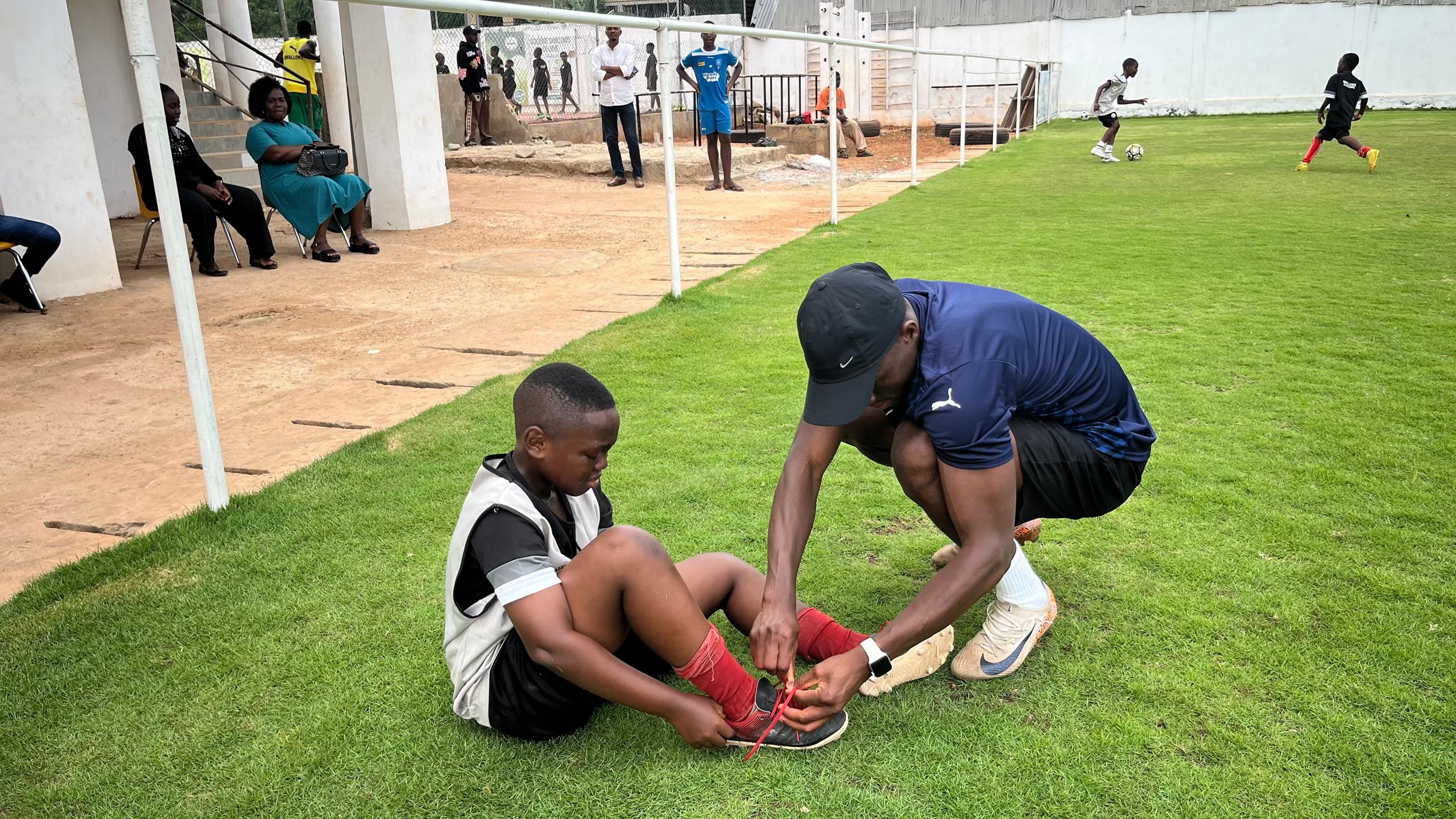 Retour inspirant à la source : Guillaume Yenoussi partage avec les jeunes du Camp Sportif 2025
