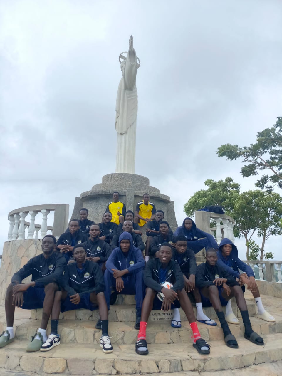 Les U17 de l'Académie Swallows sur les monts Défalé